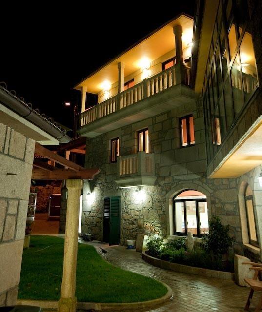 Casa - Apartamentos Rio Sil Ribeira Sacra ソベール エクステリア 写真